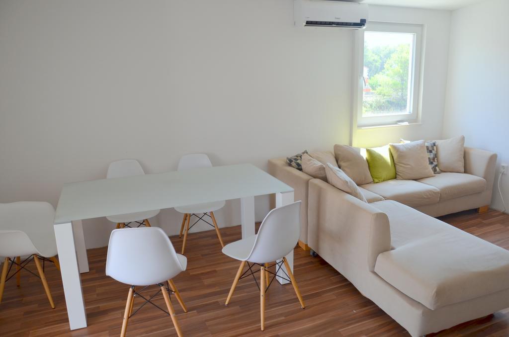 Apartman Medit Διαμέρισμα Vir Εξωτερικό φωτογραφία